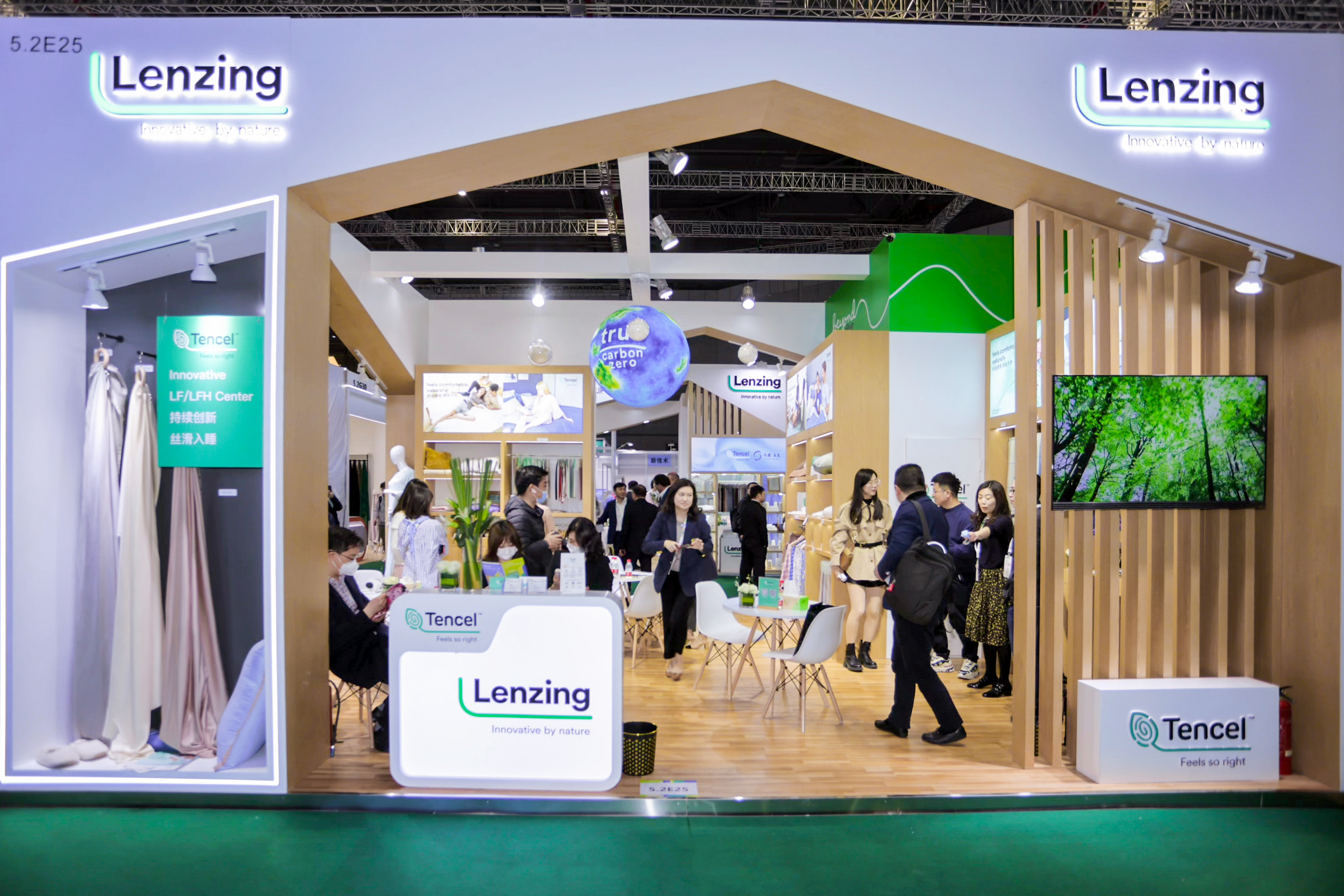 booths_3